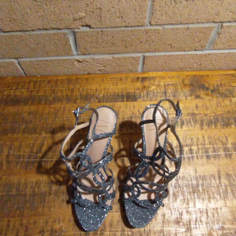 INC SAHVI HIGH HEELS